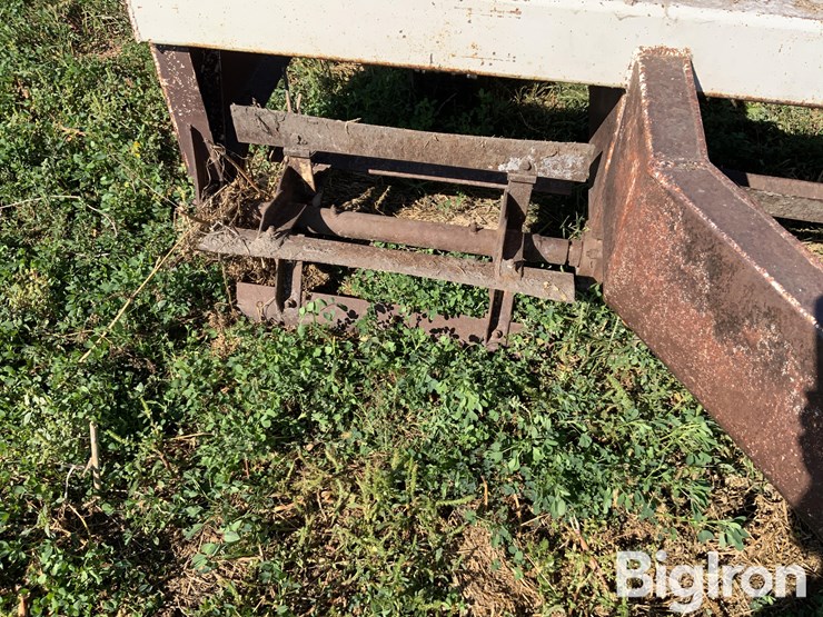 strobel-12.5’-pull-type-stalk-chopper-image-13