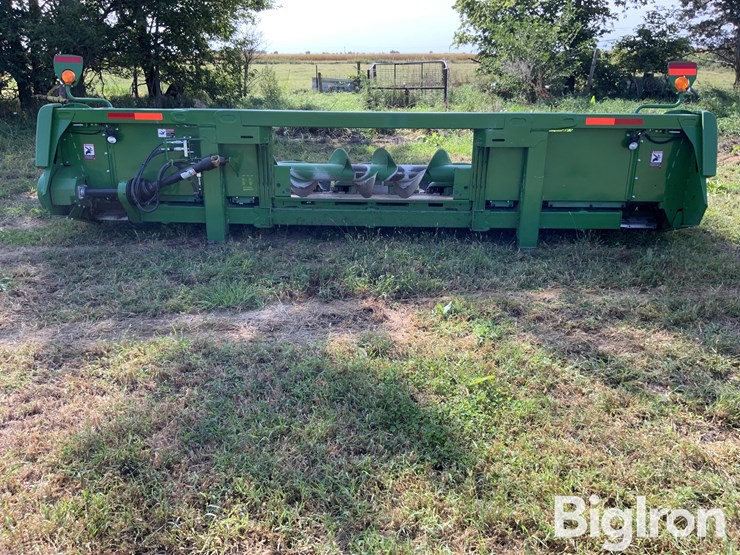 2020-john-deere-706c-image-6