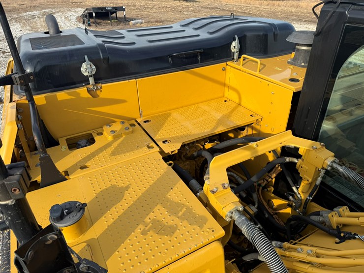 caterpillar-323fl-image-26