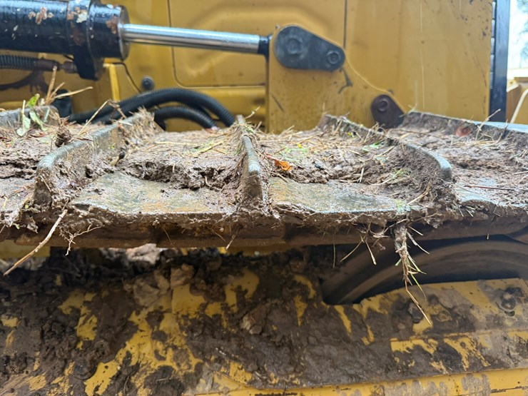 caterpillar-d1-image-59