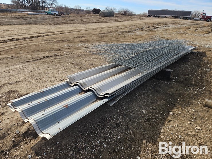 steel-exterior-panels-&-mesh-panels-image-1