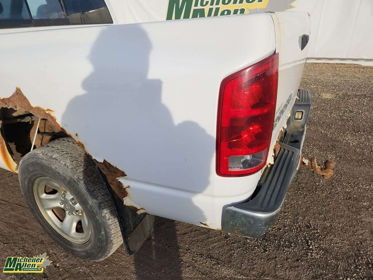 2004-dodge-ram-1500-image-41