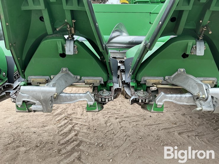 2008-john-deere-612c-image-12