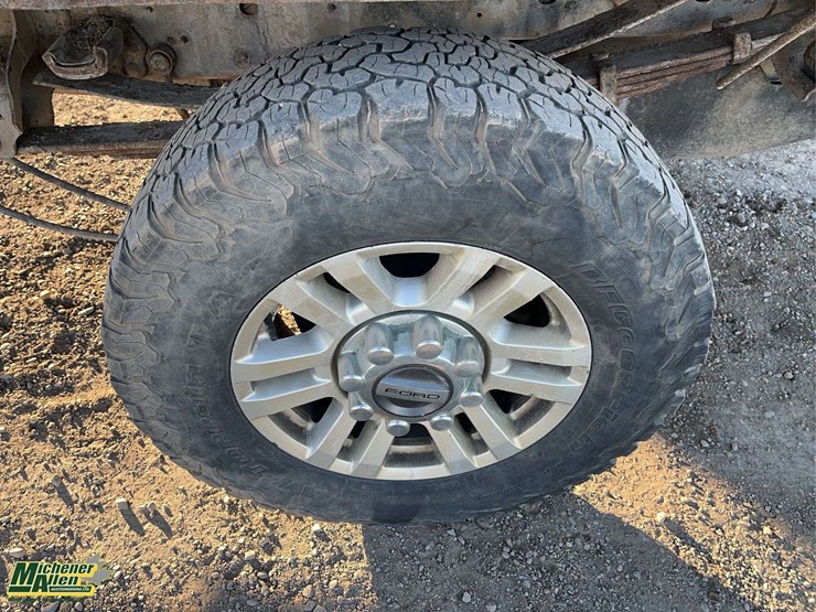 2017-ford-f350-image-10