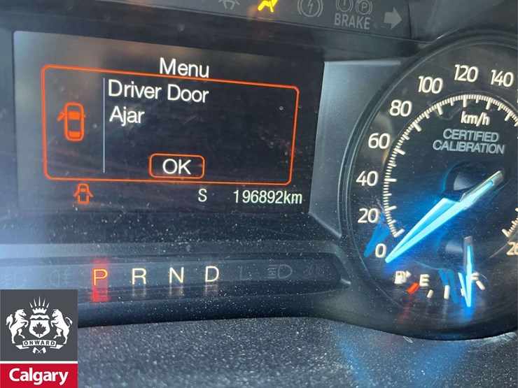 2017-ford-explorer-image-23