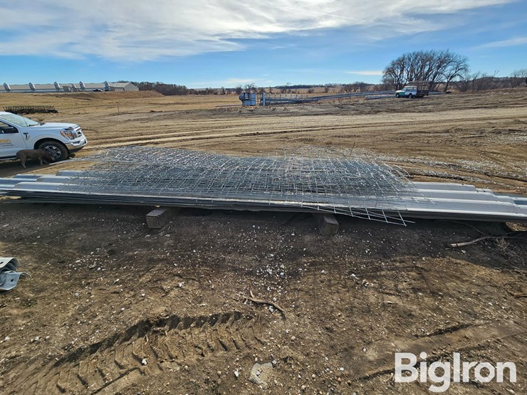 steel-exterior-panels-&-mesh-panels-image-8