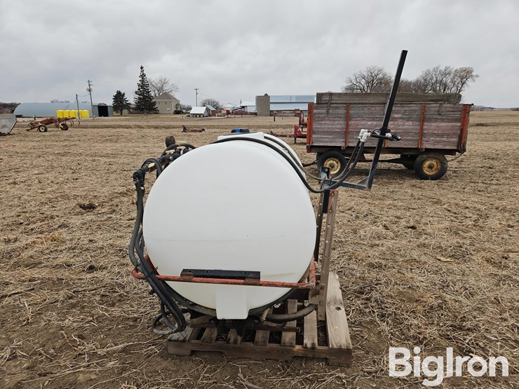 300-gallon-3-pt-sprayer-image-8