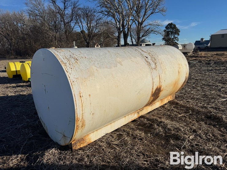 2000-gallon-fuel-tank-image-5