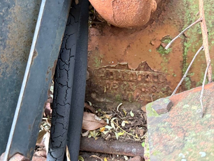 minneapolis-moline-g706-image-32