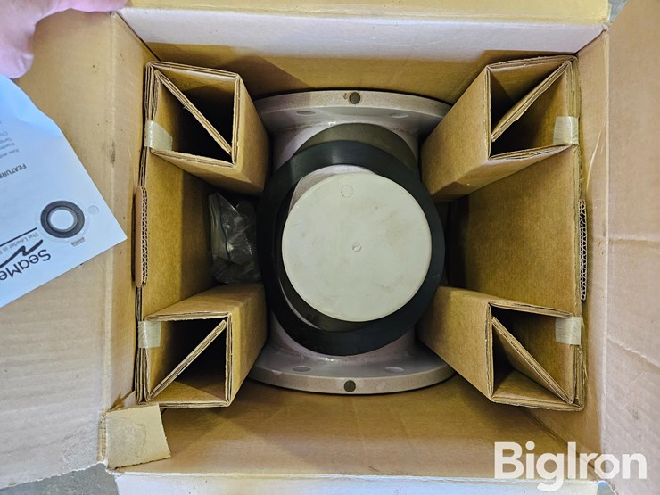 seametrics-8"-water-meter-image-2