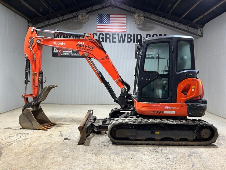 2021-kubota-kx057-4-image-1