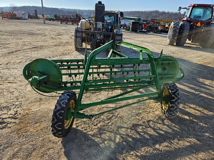 john-deere-672-image-4