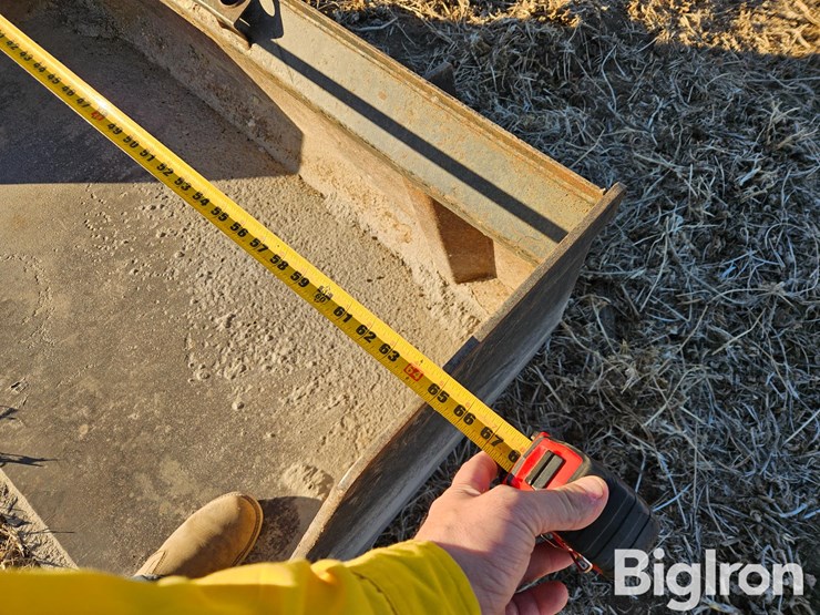 65"-high-capacity-skid-steer-bucket-image-10