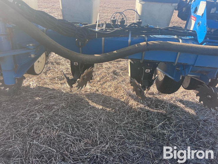 kinze-3200-image-18
