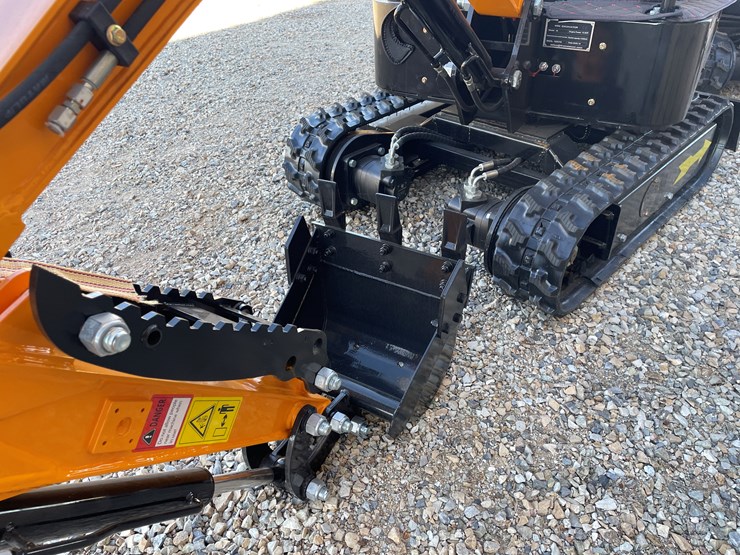 #2116-•-lot-2116-image-6