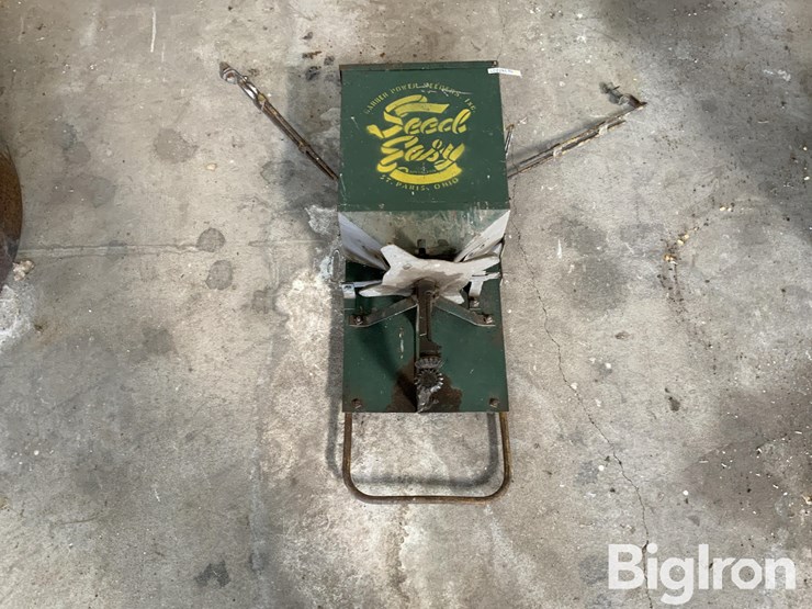 garber-power-grass-seeder-image-2