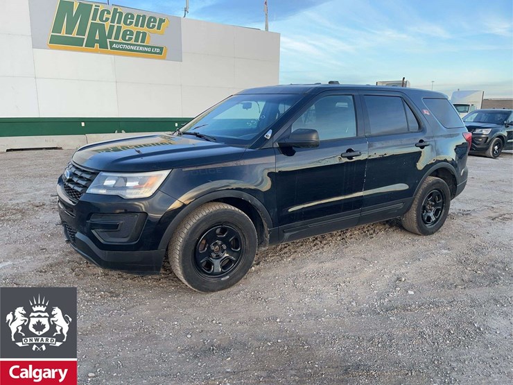 2017-ford-explorer-image-1