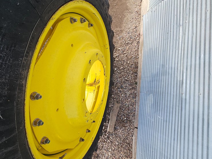 firestone-320/85r38-tires-on-john-deere-rims-image-14