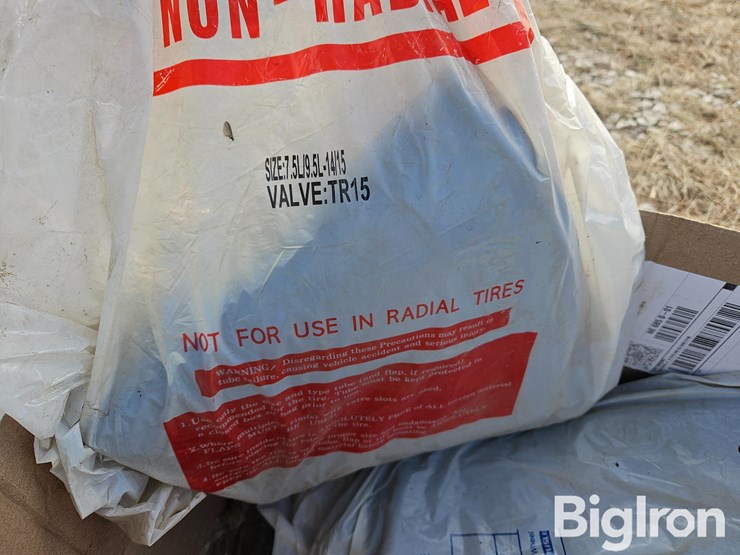 15"-implement-tires-&-tubes-image-14