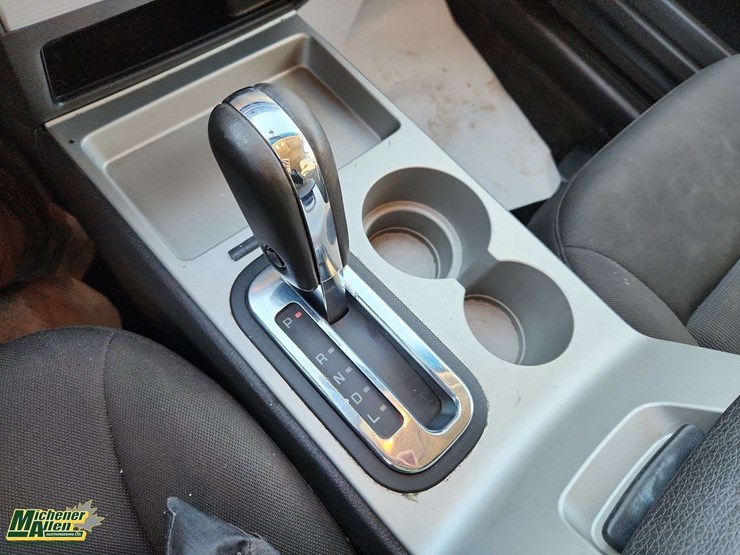 2010-ford-edge-sel-image-22