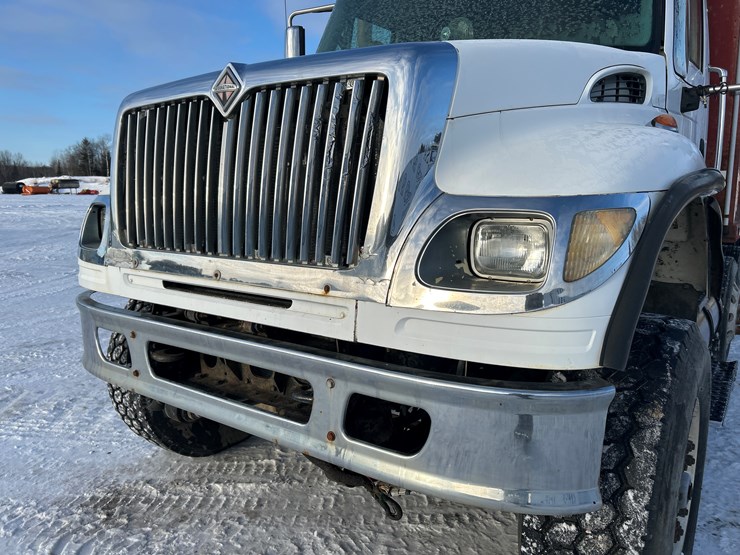 2004-international-7600-image-11