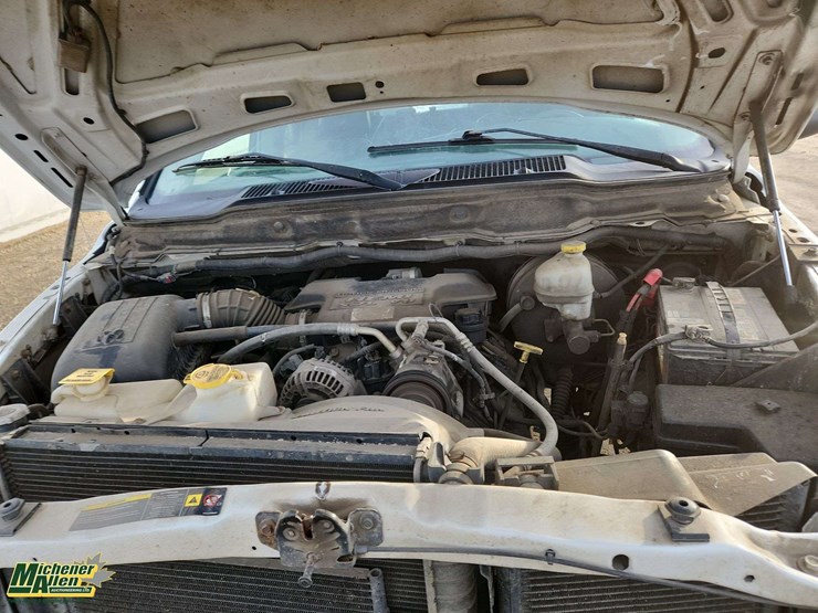 2004-dodge-ram-1500-image-30