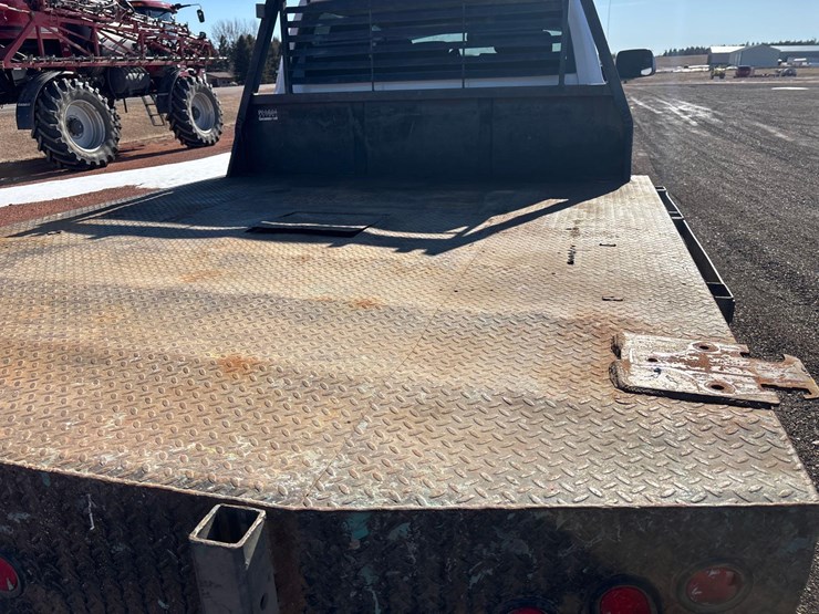 2014-ram-3500-tradesman-image-10