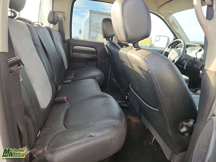 2004-dodge-ram-1500-image-25