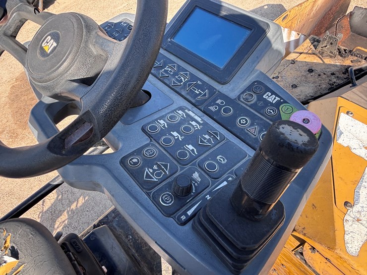 caterpillar-ap-655f-image-14