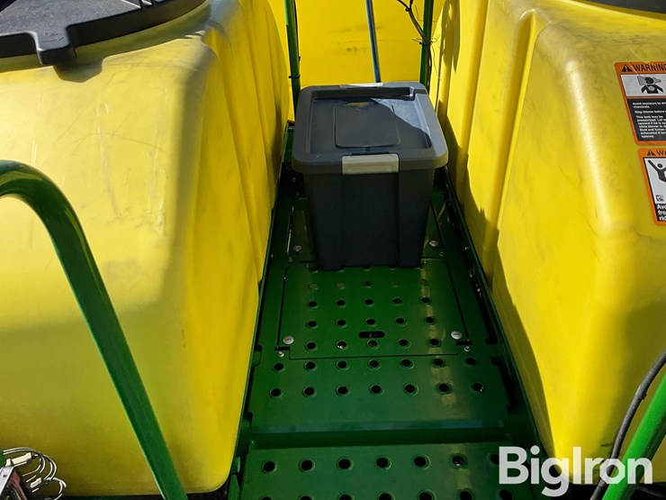 2021-john-deere-1775nt-image-12