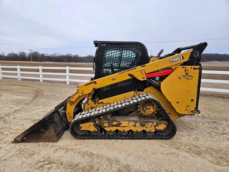 caterpillar-299d3-image-2