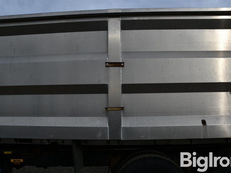 1994-international-4900-image-19