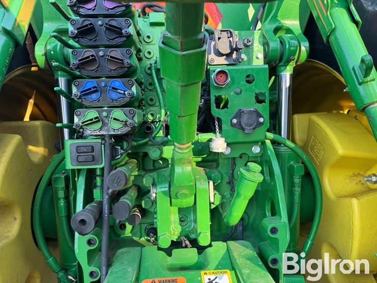 2012-john-deere-7230r-image-15