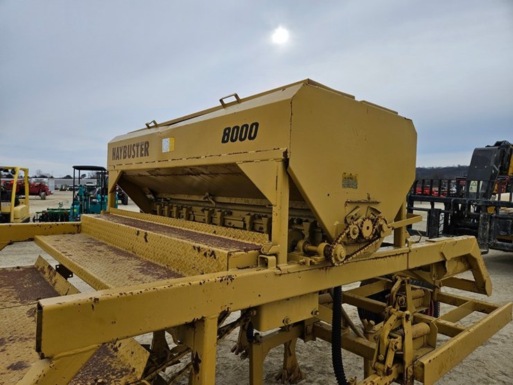 haybuster-8000-image-23
