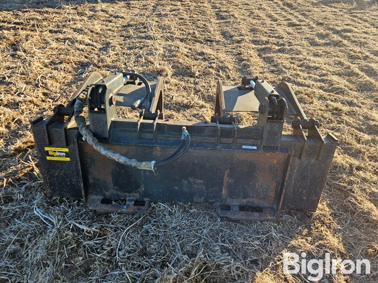 piranha-hd-dual-grapple-rock/-bruck-grapple-skid-steer-attachment-image-6