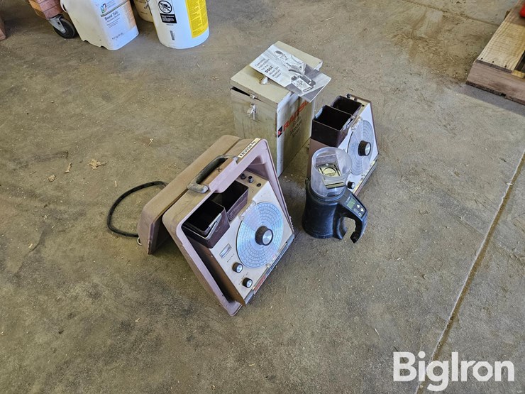 grain-moisture-testers-image-2