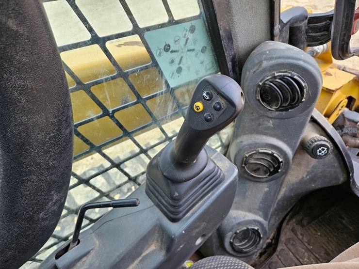 caterpillar-299d3-image-22