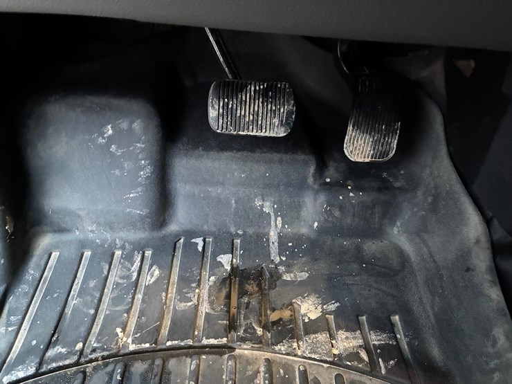 2018-ford-f150-image-24