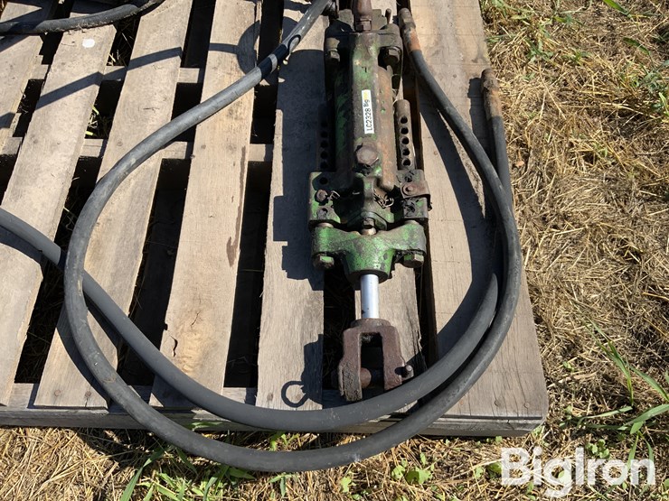 john-deere-hydraulic-cylinder-image-6