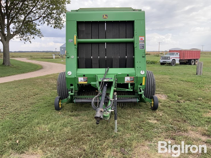 2012-john-deere-568-image-2