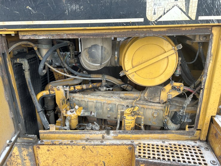 caterpillar-d8r-image-54