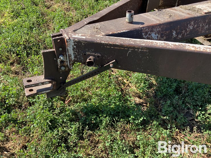 strobel-12.5’-pull-type-stalk-chopper-image-9