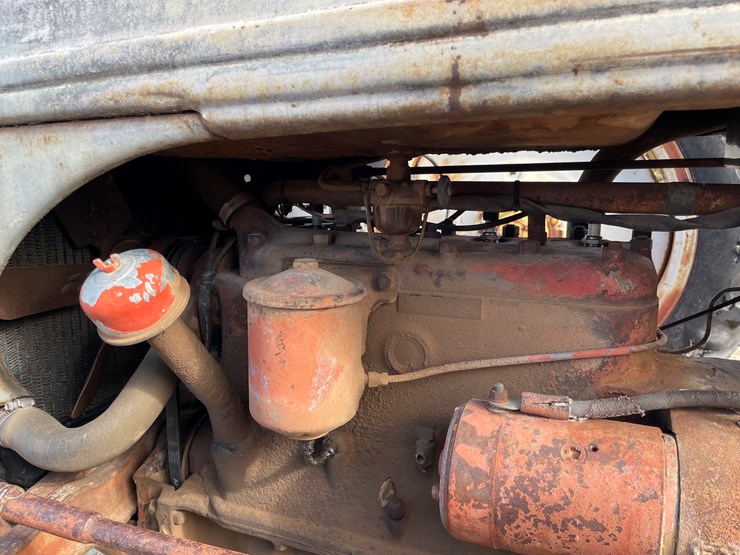 ford-tractor-image-24