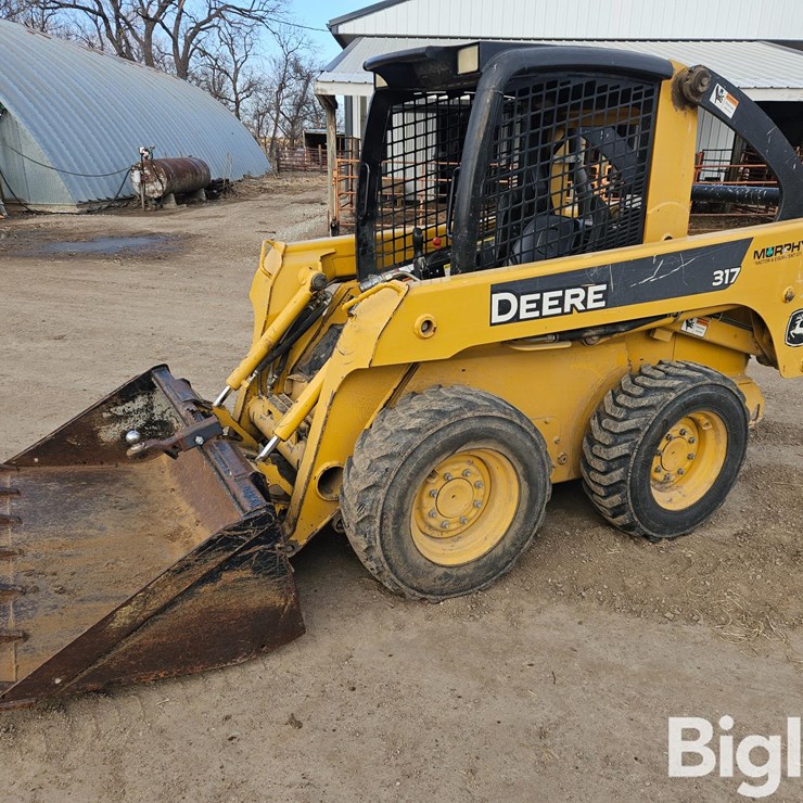 JOHN DEERE 317