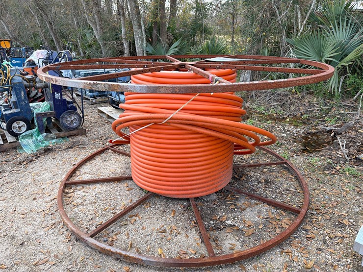 #5157-•-hose-reels-with-hose-image-2