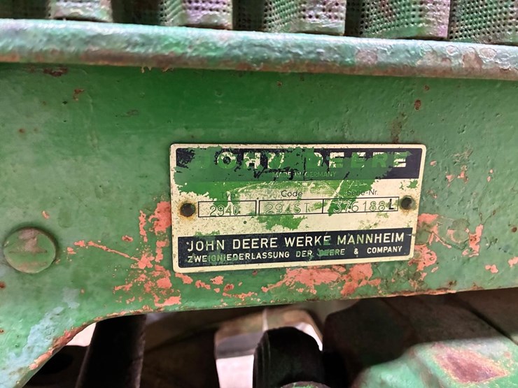 john-deere-2940-image-27