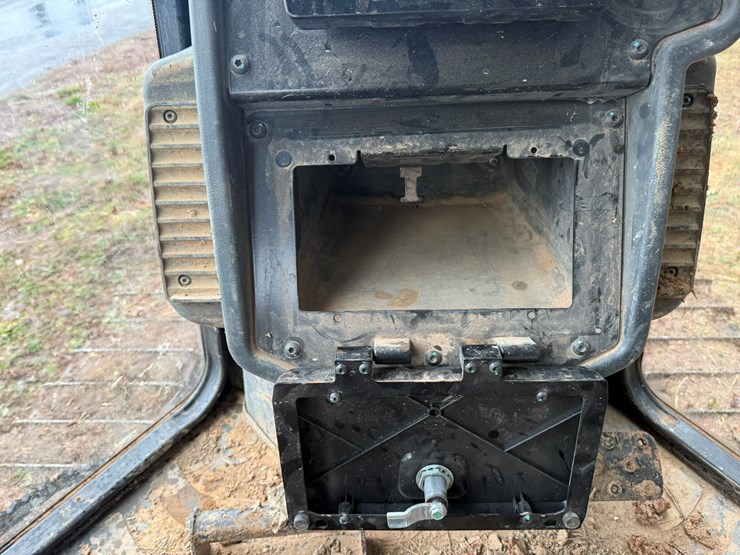 caterpillar-d1-image-44