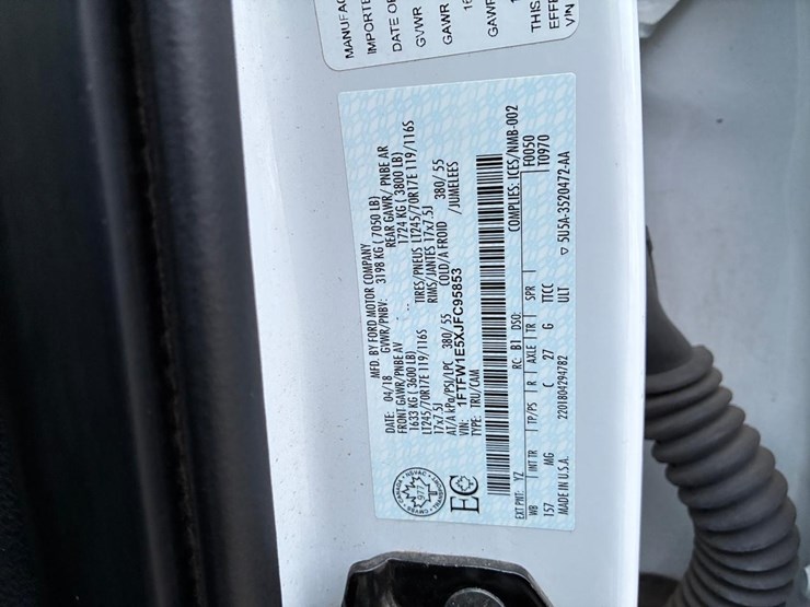 2018-ford-f150-image-29