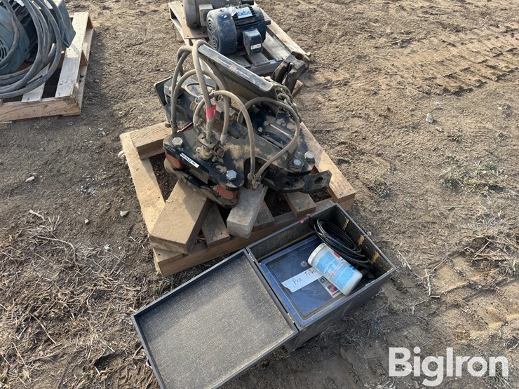 pro-trakker-hydraulic-guidance-hitch-image-5