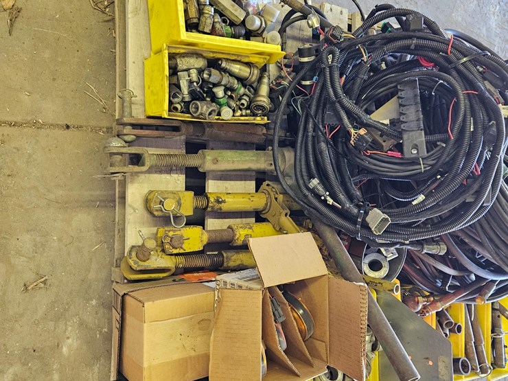 hydraulic-hoses,-pins,-bushings-&-supplies-image-13